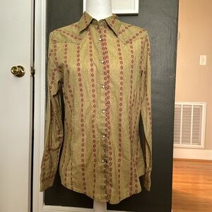 Wrangler pearl snap shirt